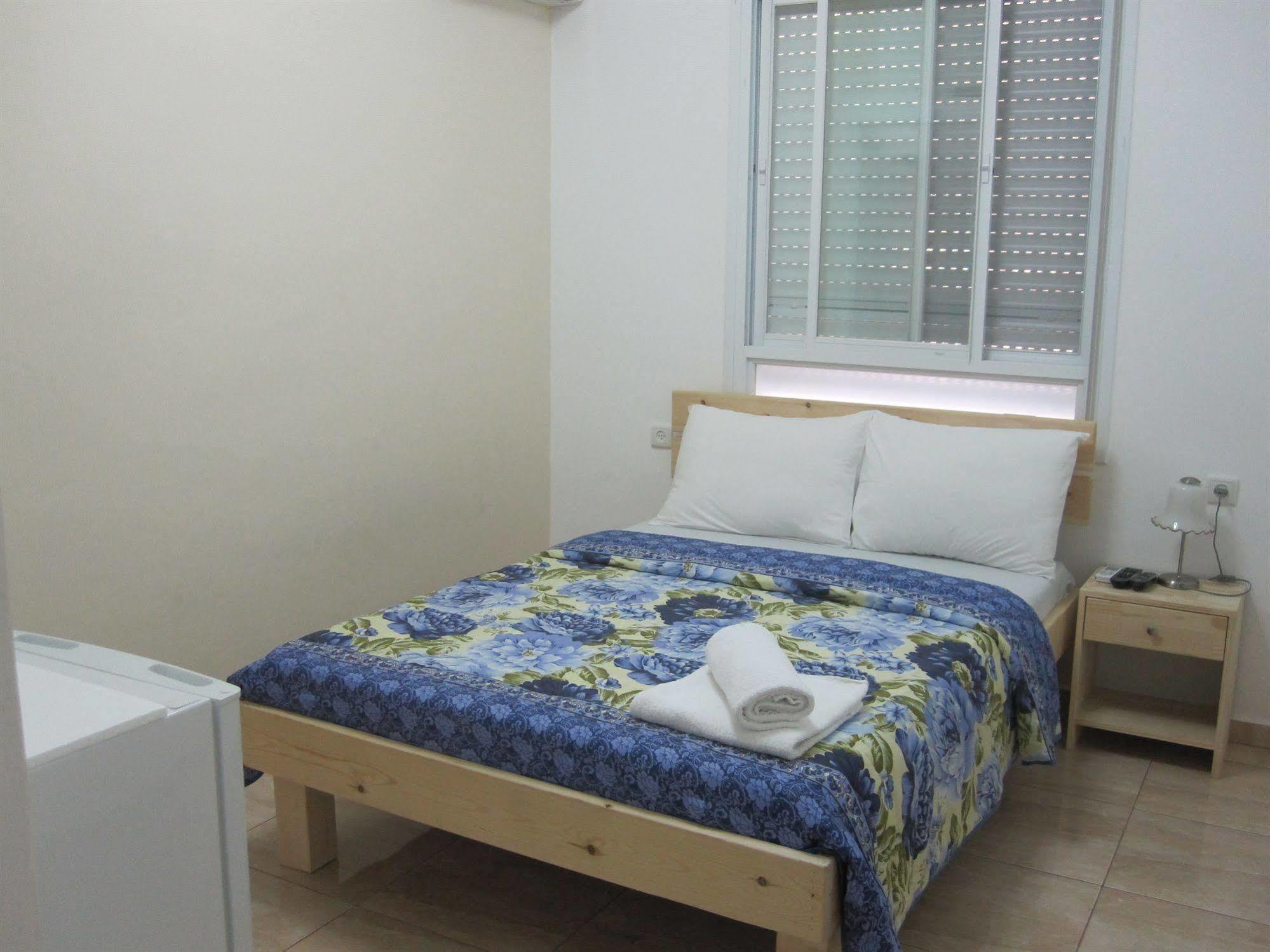 Ga'Aton Motel Nahariya Exterior photo